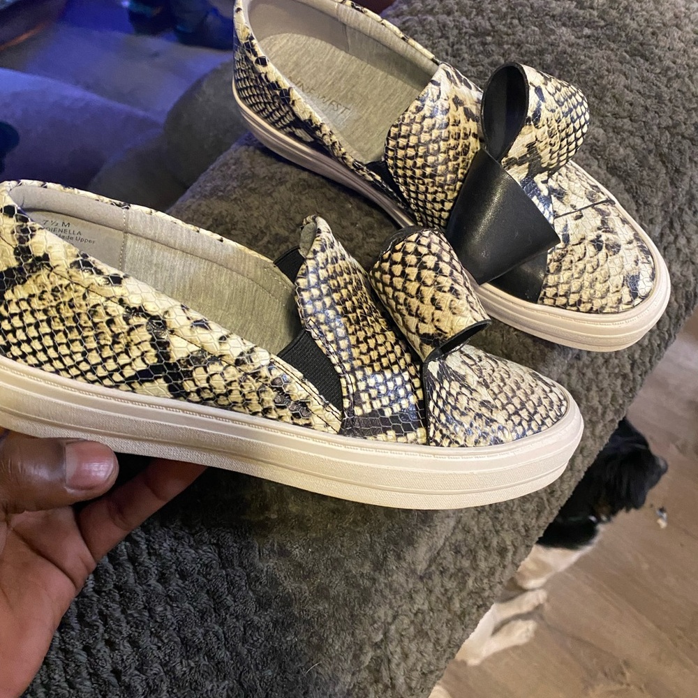 Women 7 1/2 brand new